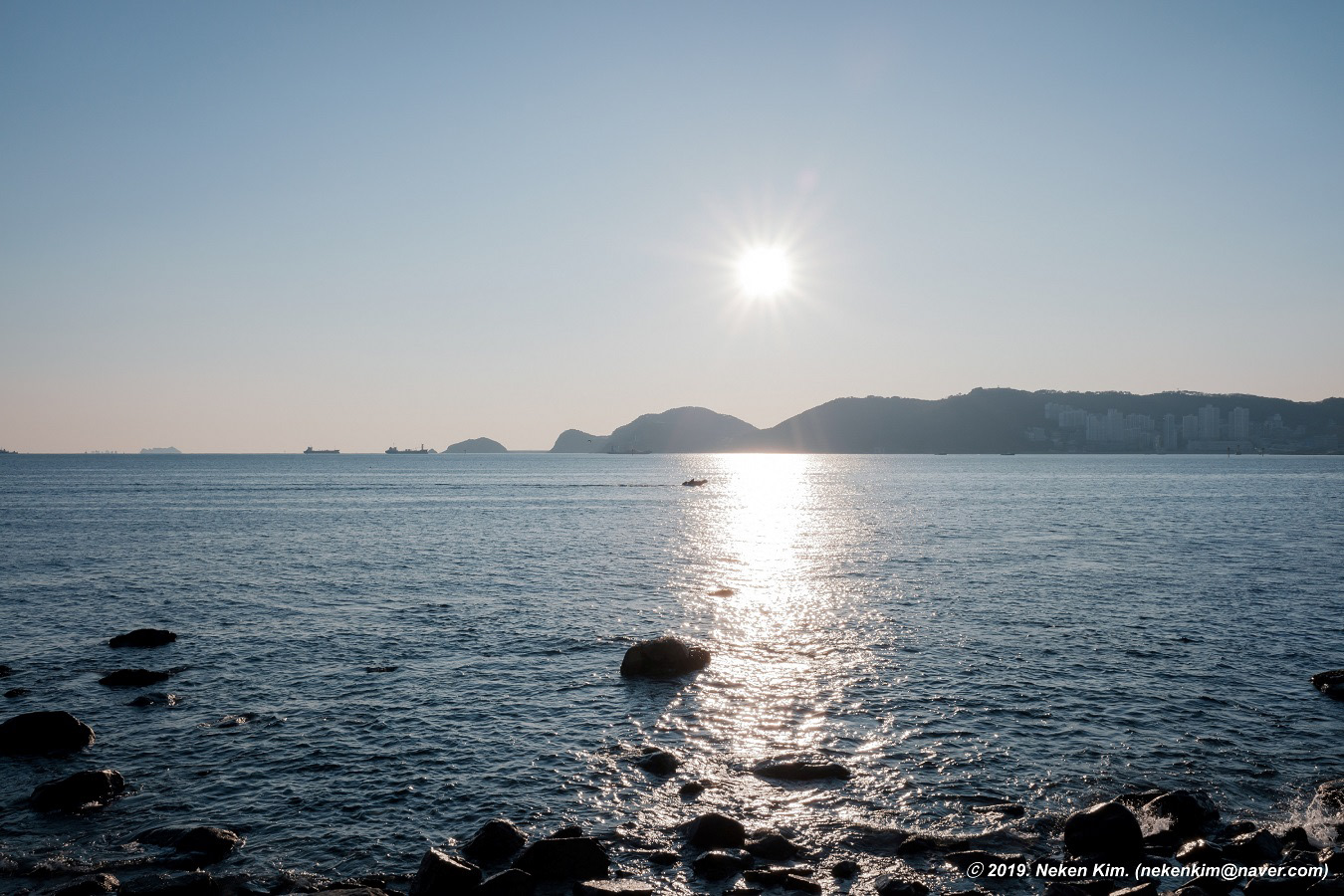 40a22b91-5d3f-46c1-b496-66774e79caec_rw_